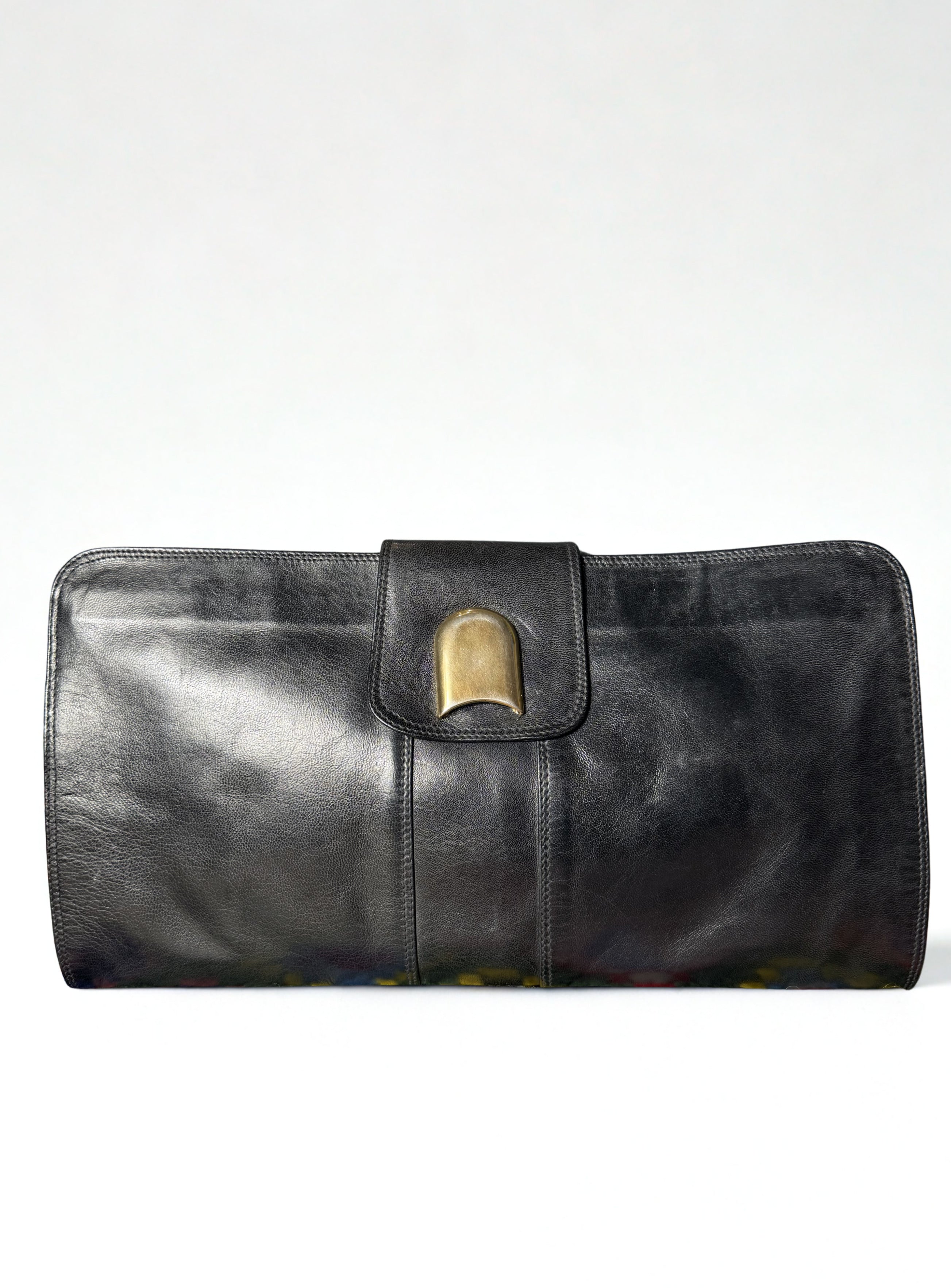 Pochette Vintage — Borsettificio Patrizia, Pelle Nera, Chiusura Archetto in Oro, Made in Italy anni '70-'80