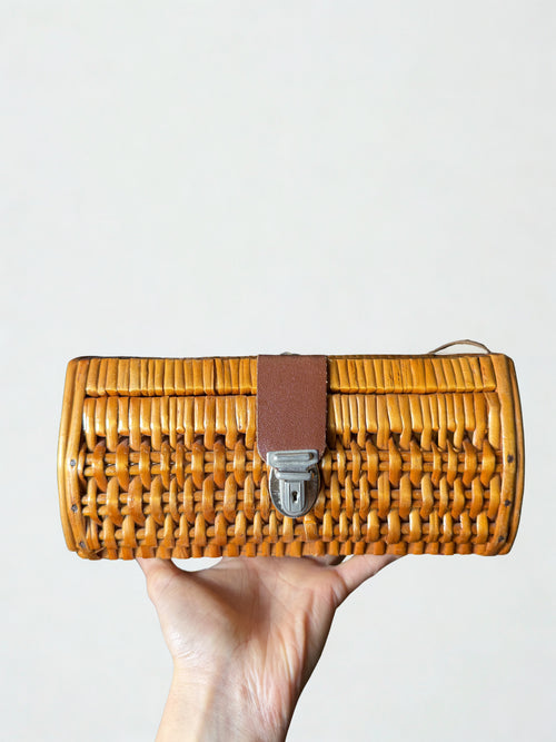 Borsa Vintage in Vimini Intrecciato | Chiusura in Pelle e Metallo | Anni '60–'70 | Boho Chic