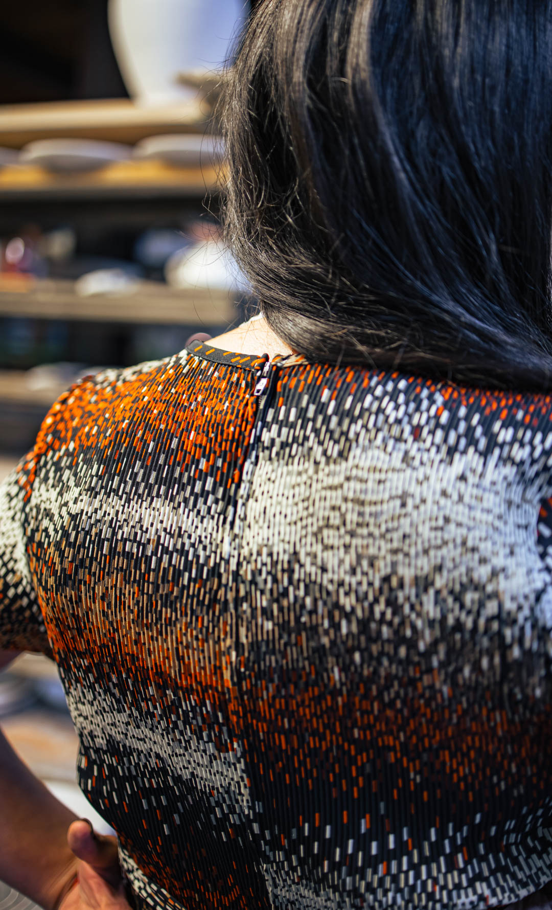 Vestito Vintage Anni '70 — Stampa Pixel Arancio/Nero, Manica Corta, Cintura, Mini