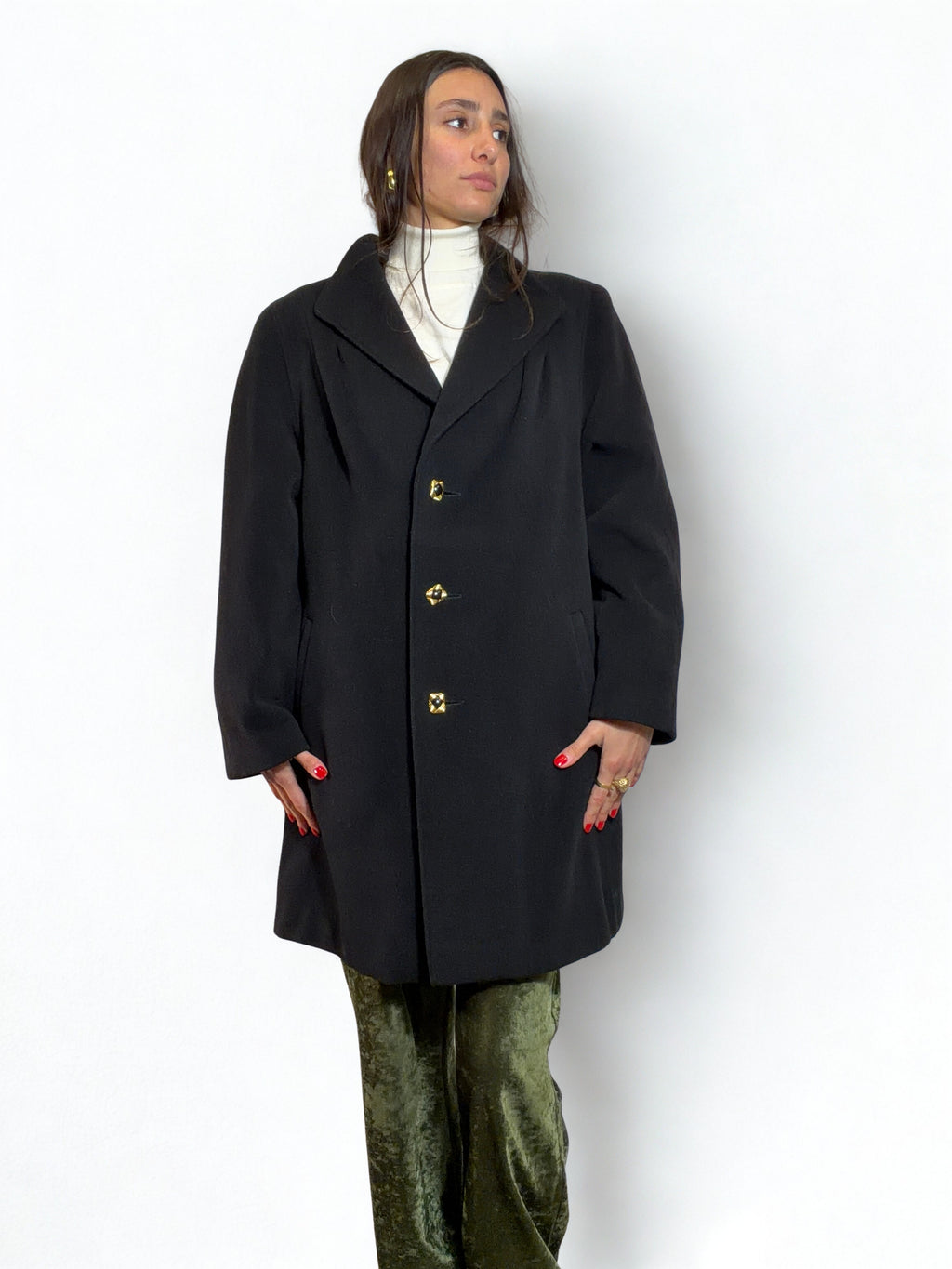 Cappotto Nero Vintage con Bottoni Gioiello – Fine Anni ’80 / Primi ’90