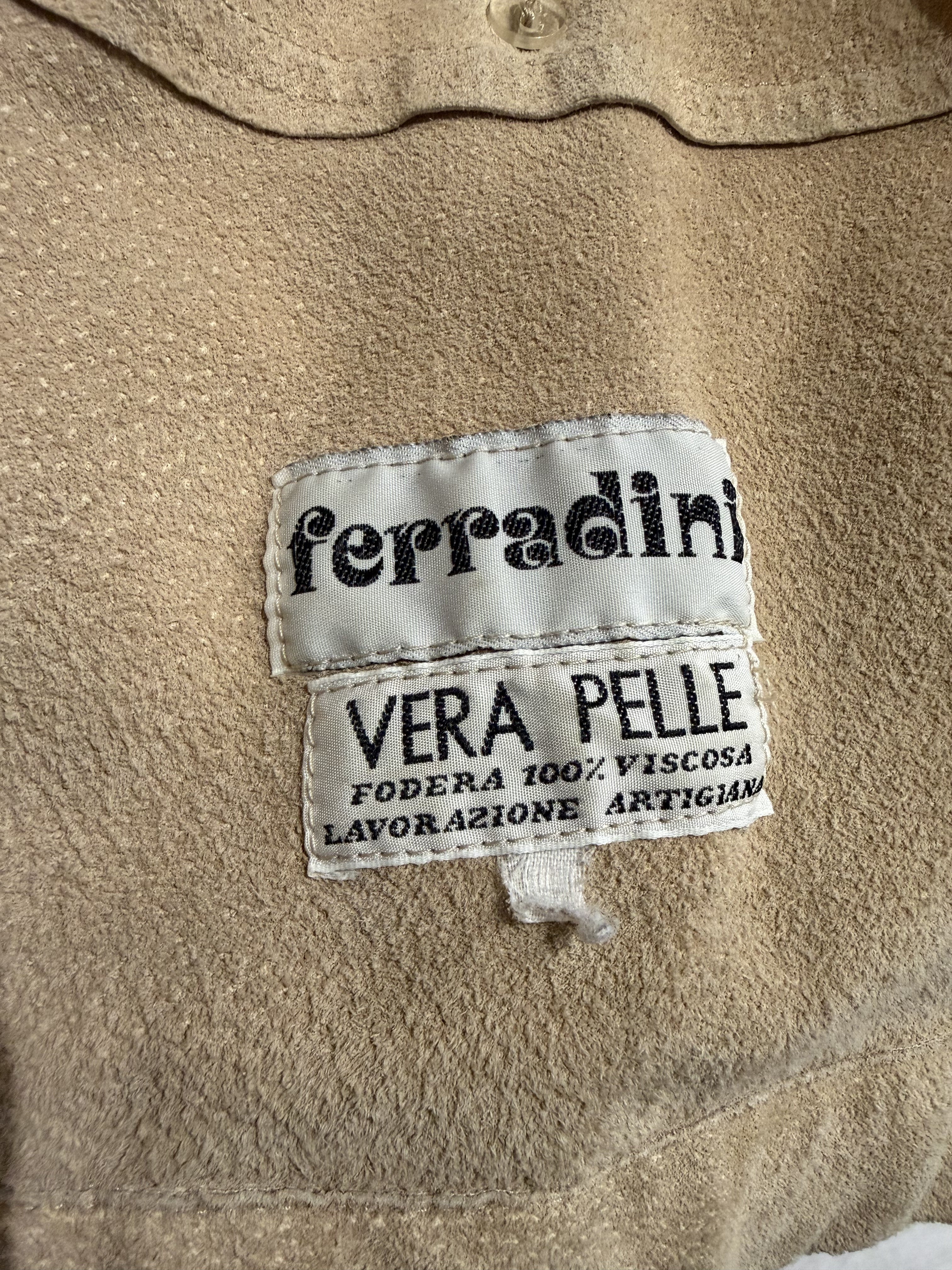 Giacca Vintage Ferradini in Vera Pelle Scamosciata Beige – Artigianale, Anni ’90