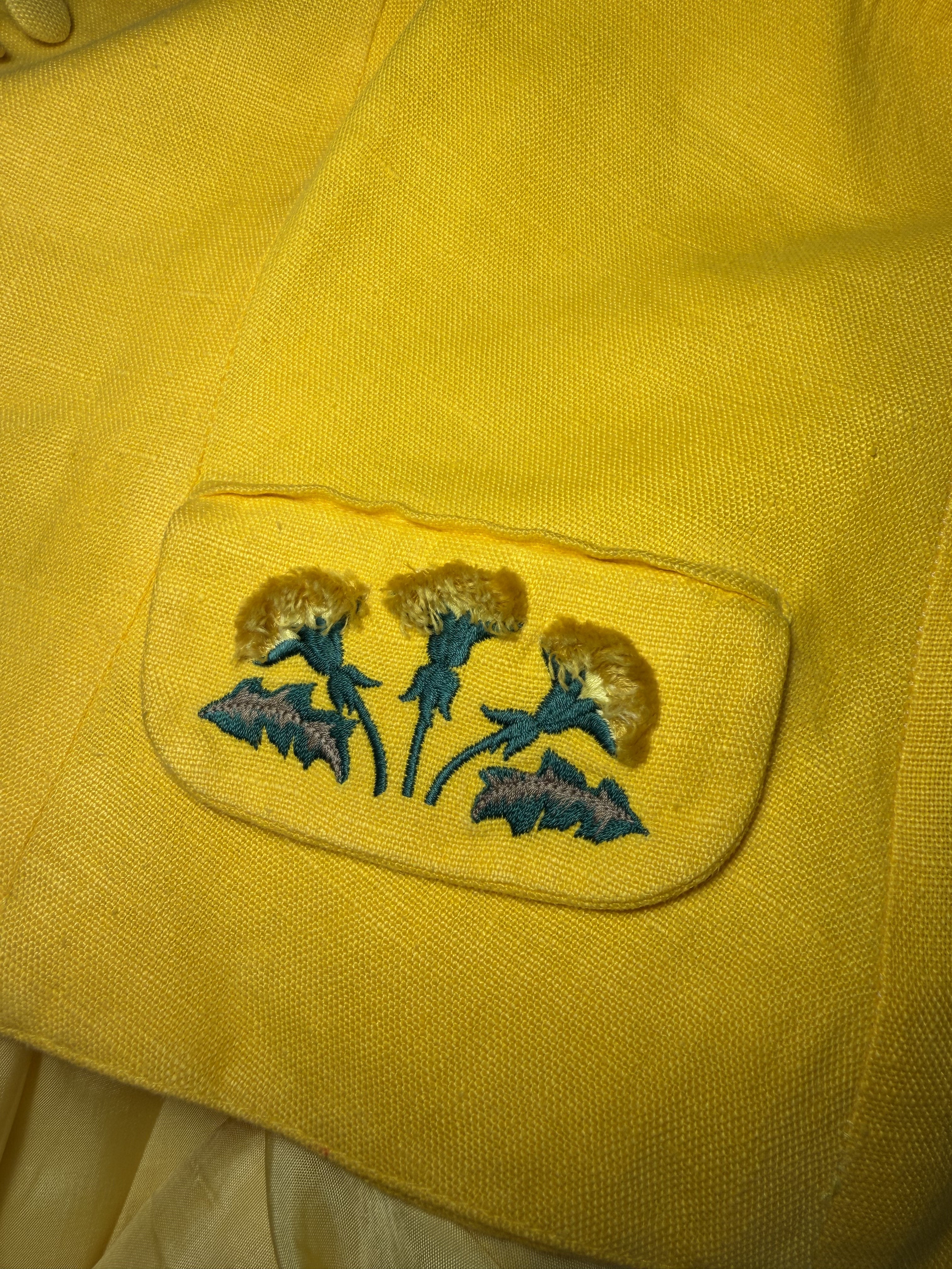 Giacca Tirolese Gialla in Lino Ricamato “Sportalm Kitzbühel” – Made in Austria