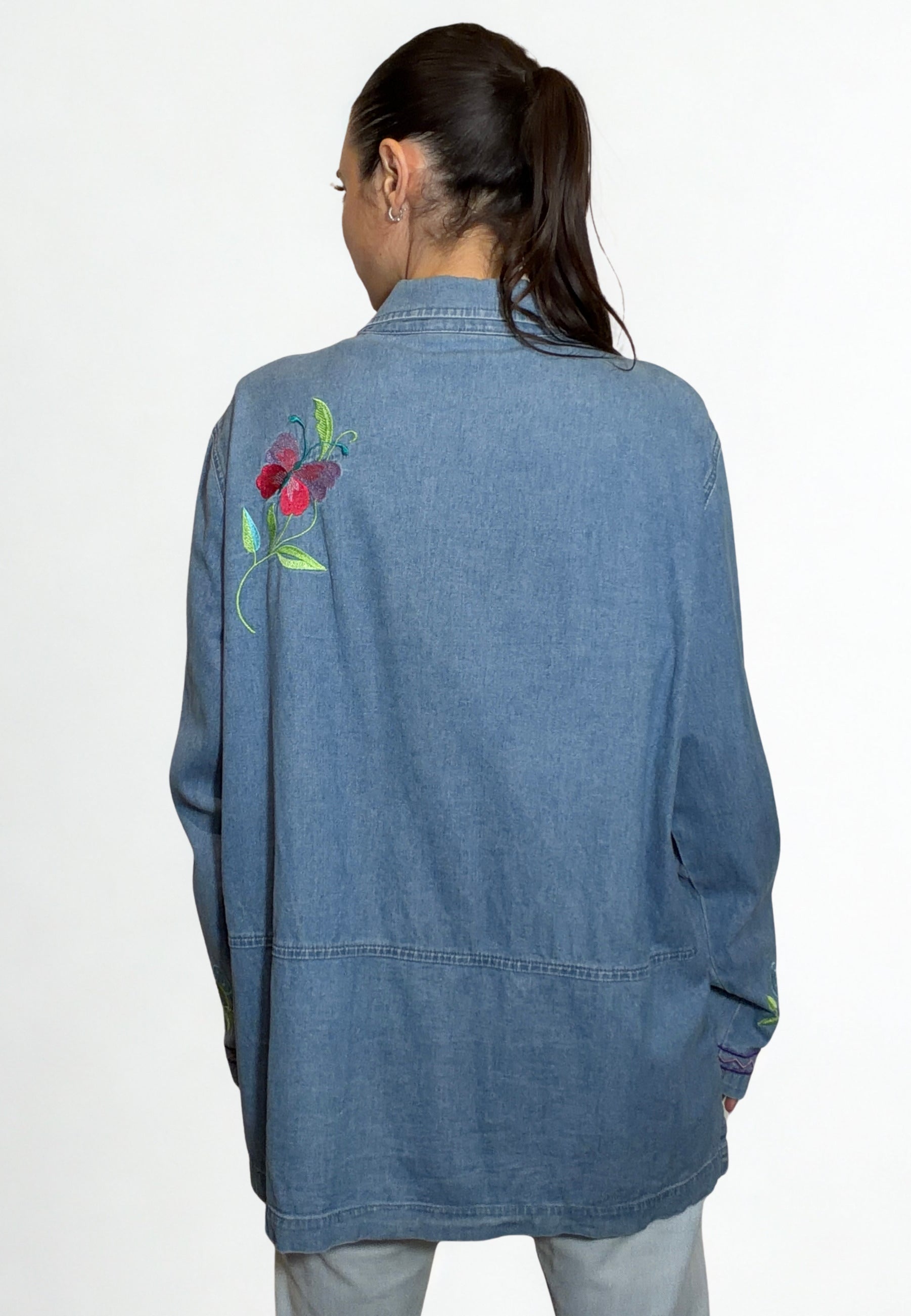 Camicia Vintage Denim Ricamata Floreale “Denim & Co.” – Oversize