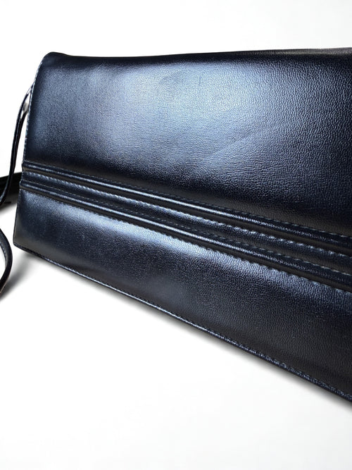 Borsa a Tracolla Vintage Nera — Pelle, Cuciture a Rilievo Tono su Tono, Tracolla Sottile, anni '80-'90